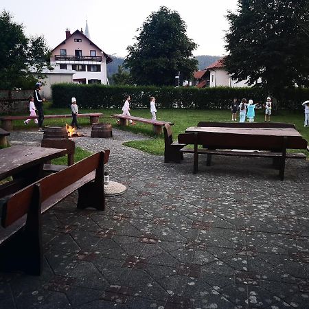 Hotel Fuzinarska Kuca Fužine Zewnętrze zdjęcie